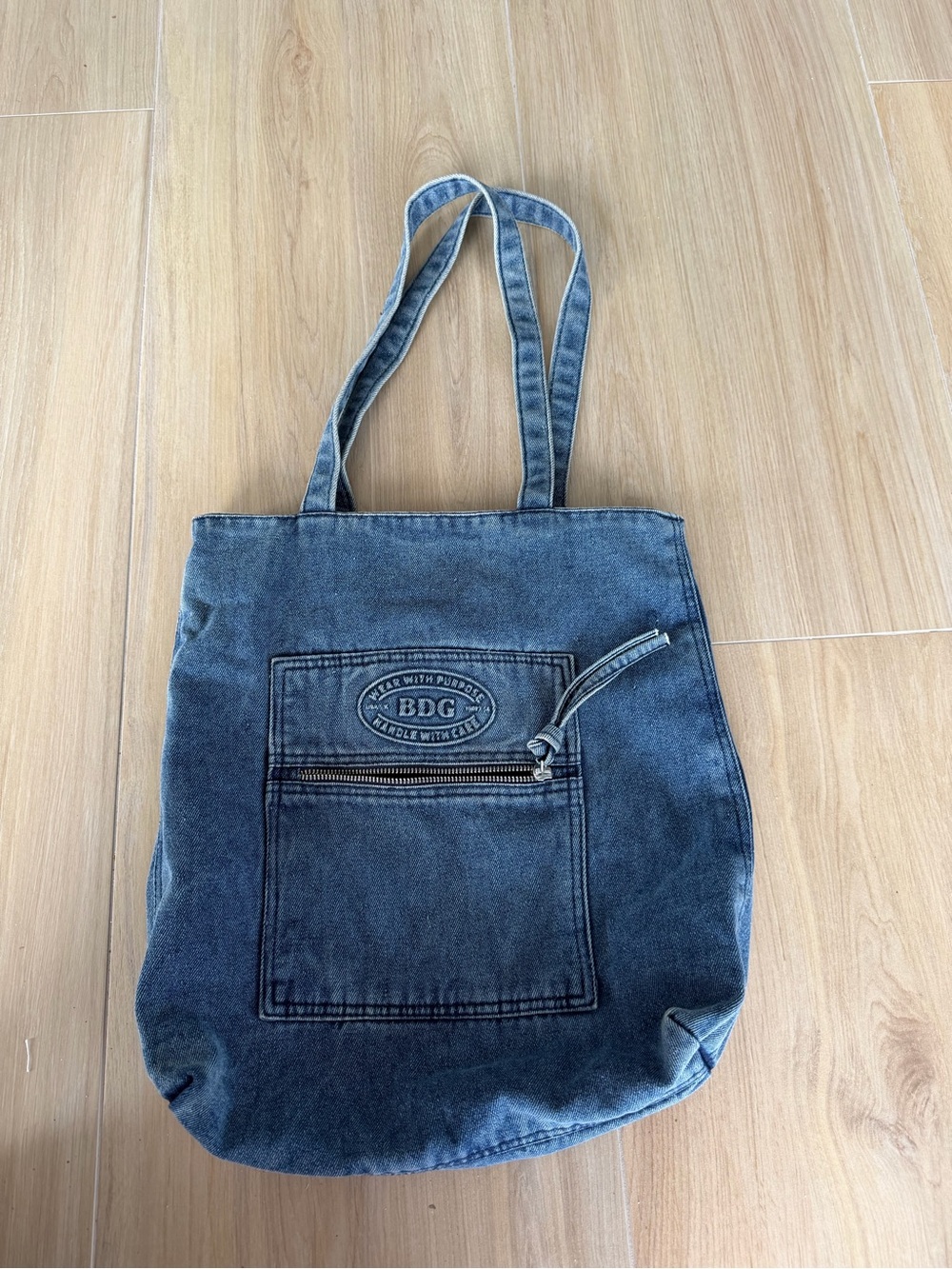 BDG Urban Outfitters Denim Messenger Tote in Faded Blue